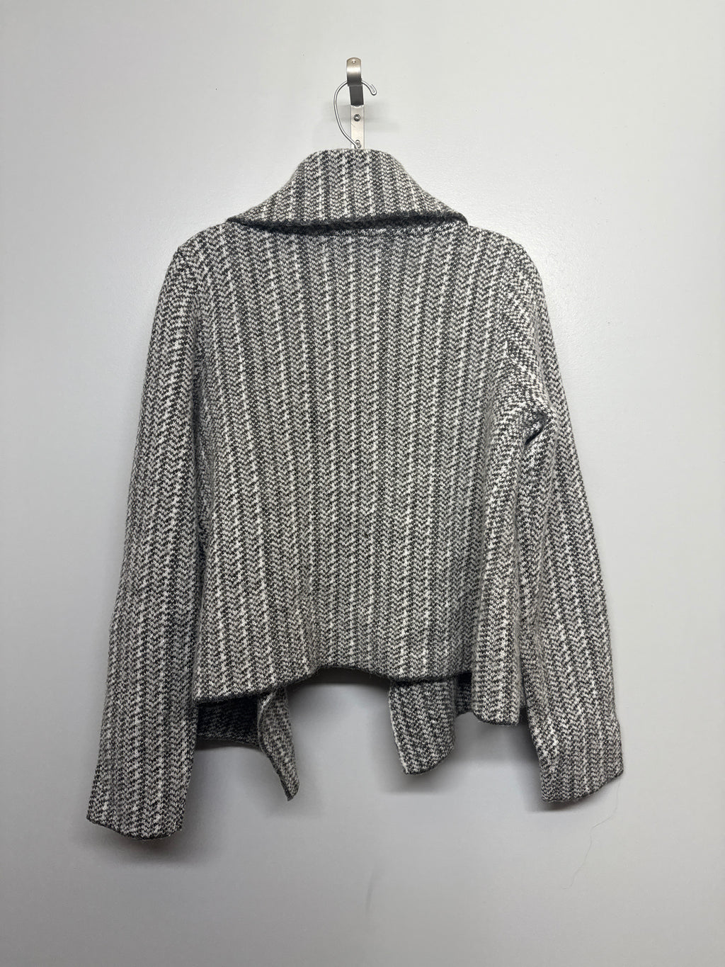 NWOT Ellen Tracy Wool Cardigan