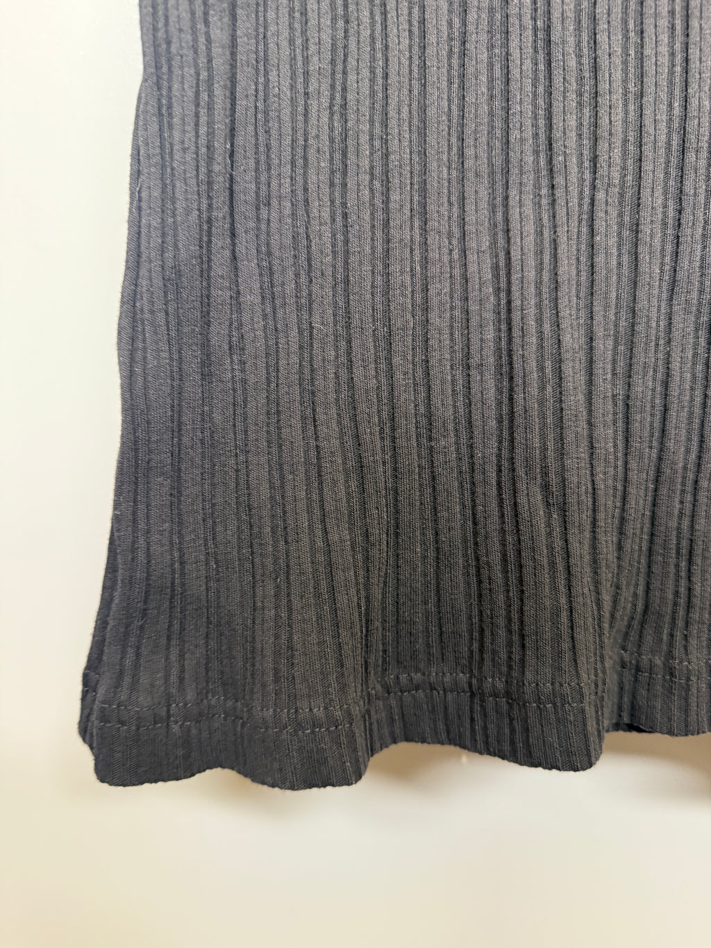 725 Sleeveless Ribbed Eyelet Black Shirt SIZE 4X