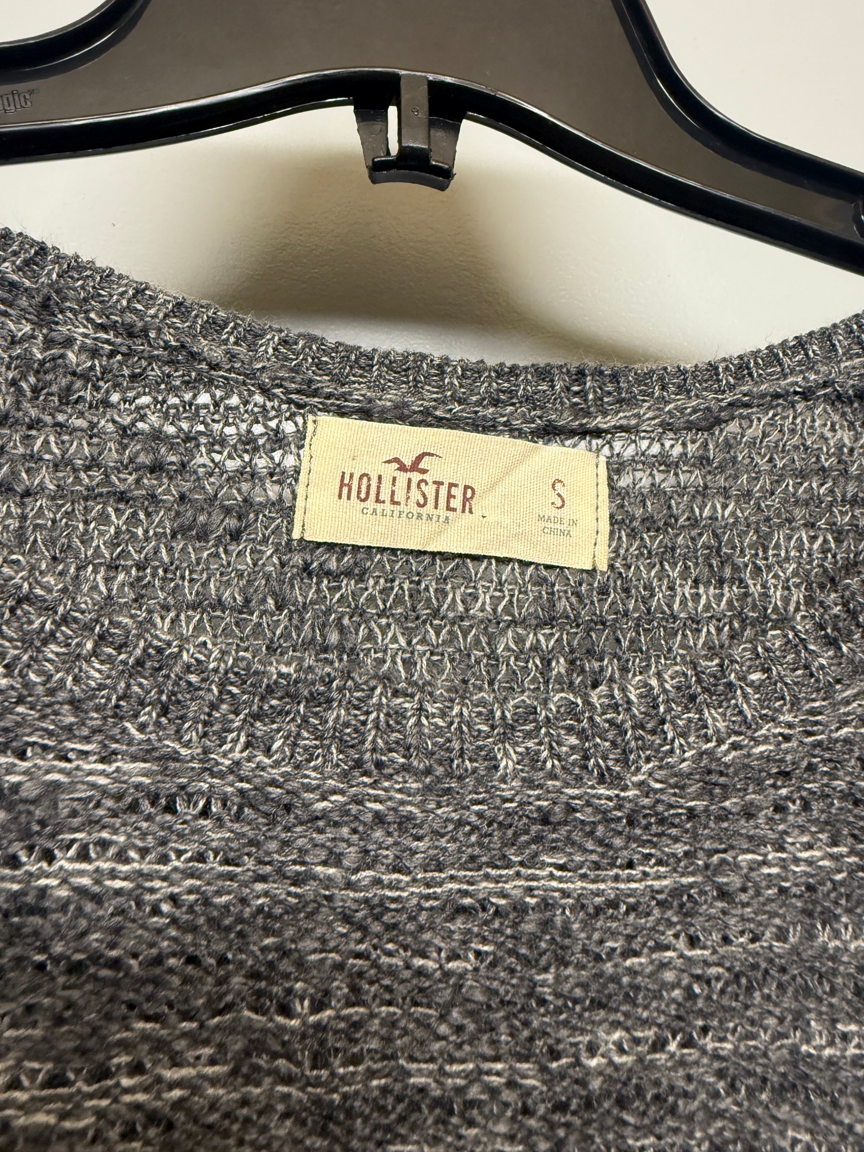 Holster Knit Long Sleeve Shirt with Lace Detail