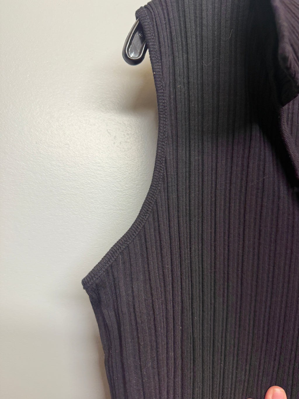 725 Sleeveless Ribbed Eyelet Black Shirt SIZE 4X