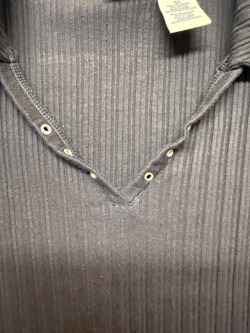 725 Sleeveless Ribbed Eyelet Black Shirt SIZE 4X